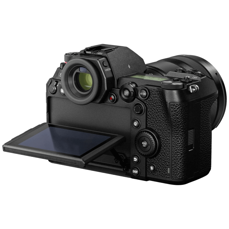 Lumix S1R экран вверх