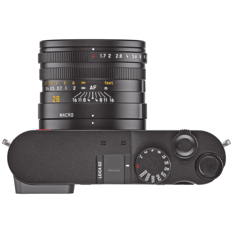 Полнокадровый компактный фотоаппарат Leica Q2 – вид сверху