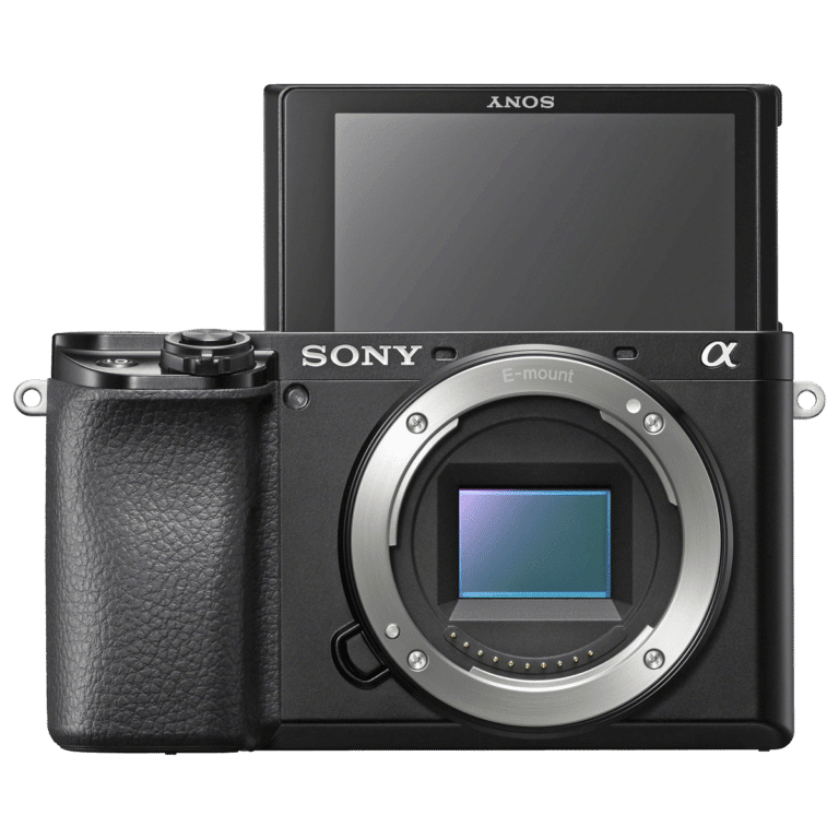 Фотоаппарат Sony A6100 - вид спереди png