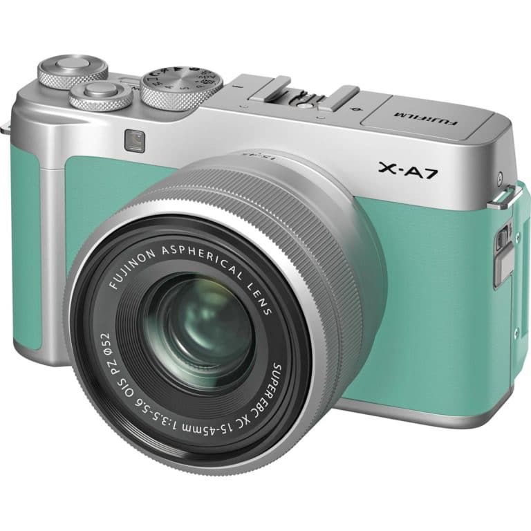 Фотоаппарат Fujifilm X-A7 - вид спереди - бирюзовый цвет корпуса