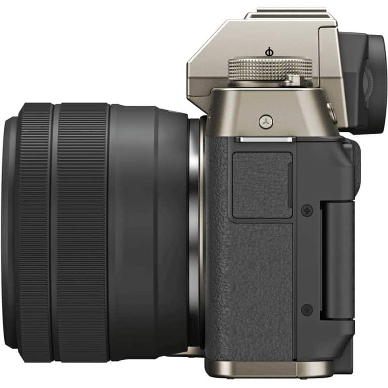 Беззеркальная фотокамера Fujifilm X-T200 - вид слева
