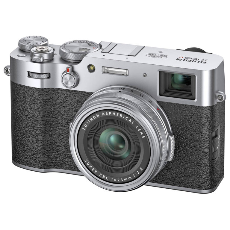 Беззеркальная фотокамера с не сменной оптикой Fujifilm X100V - вид спереди