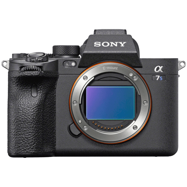 Полнокадровая камера Sony α7S III - вид спереди