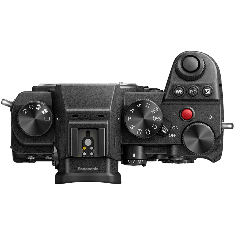 Беззеркальная камера Panasonic lumix S5 - вид сверху