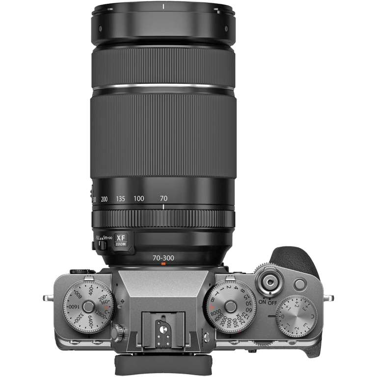 Объектив Fujinon XF 70-300mm f/4-5.6 R LM OIS WR - на камере PNG