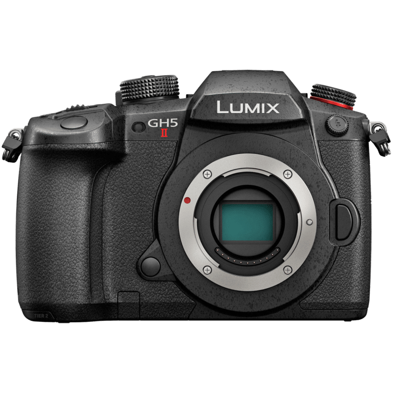 Беззеркальная камера Panasonic Lumix GH5 II - вид спереди PNG