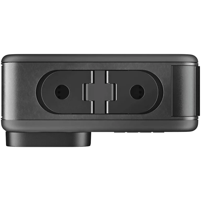 Экшн-камера GoPro HERO11 - вид снизу