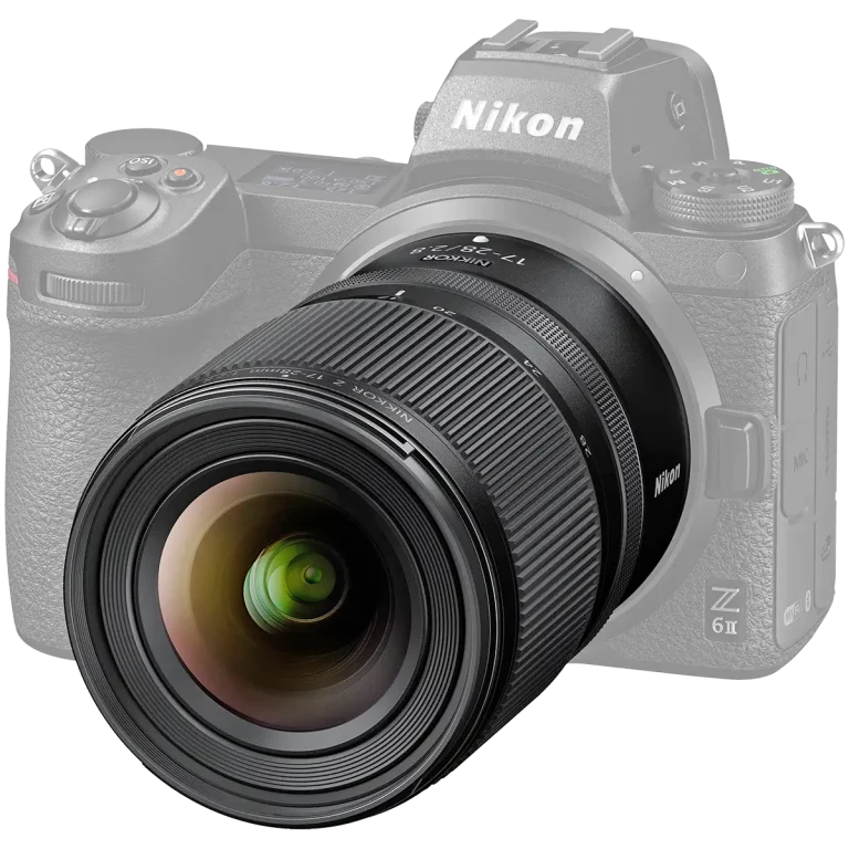Объектив Nikkor Z 17-28mm f/2.8 – на камере