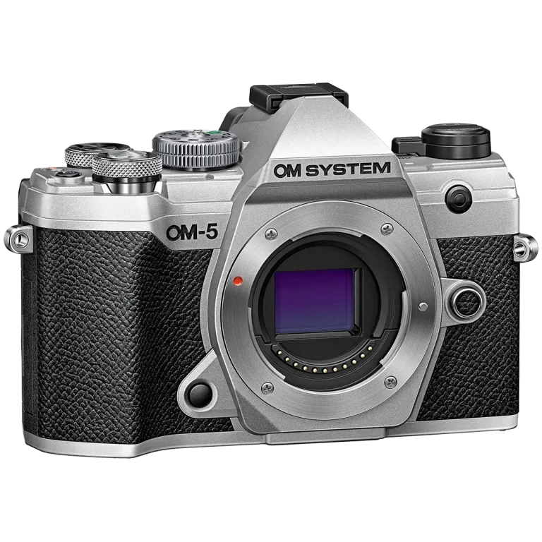 Фотокамера OM SYSTEM OM-5 - вид спереди