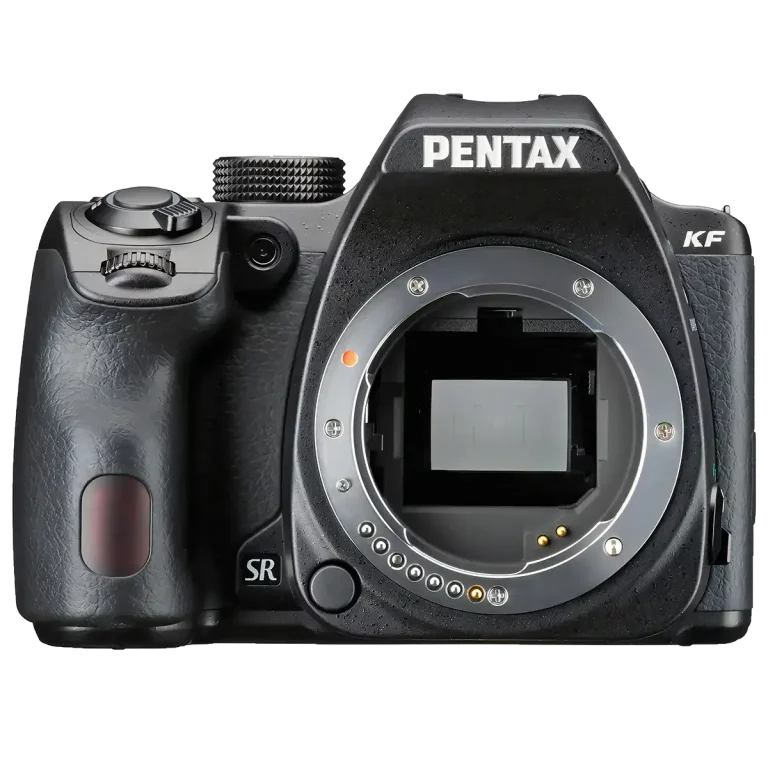Зеркальный фотоаппарат Pentax KF - вид спереди