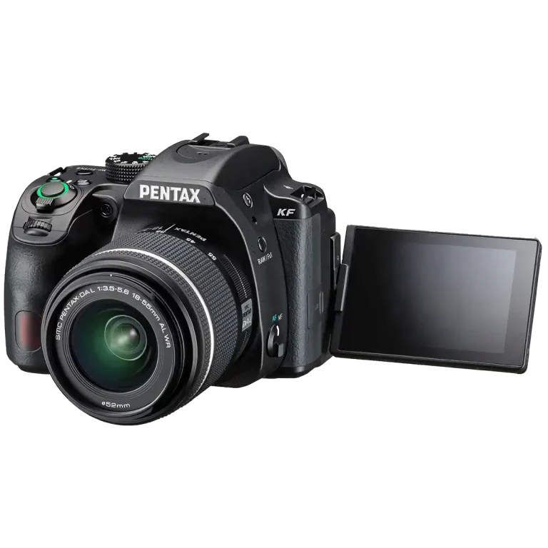Зеркальный фотоаппарат Pentax KF - с открытым поворотно-откидным экраном