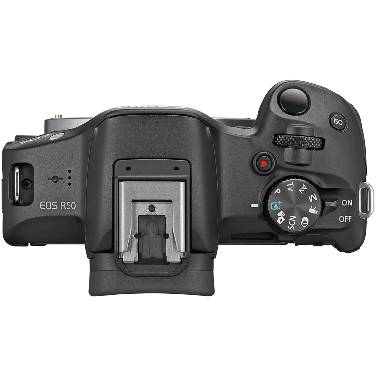 Беззеркальная APS-C камера Canon EOS R50 - вид сверху