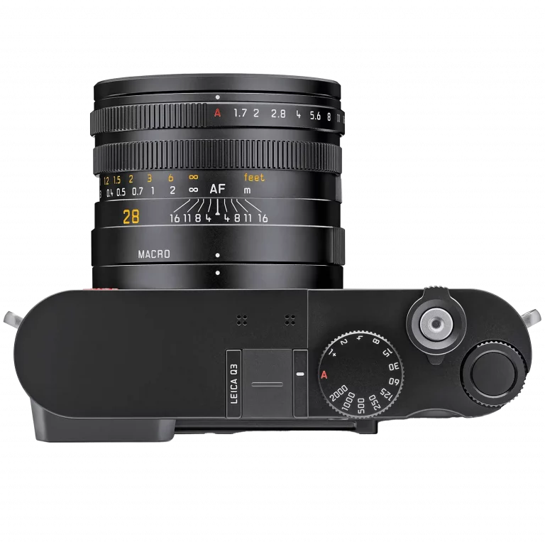 Полнокадровая фотокамера Leica Q3 - вид сверху