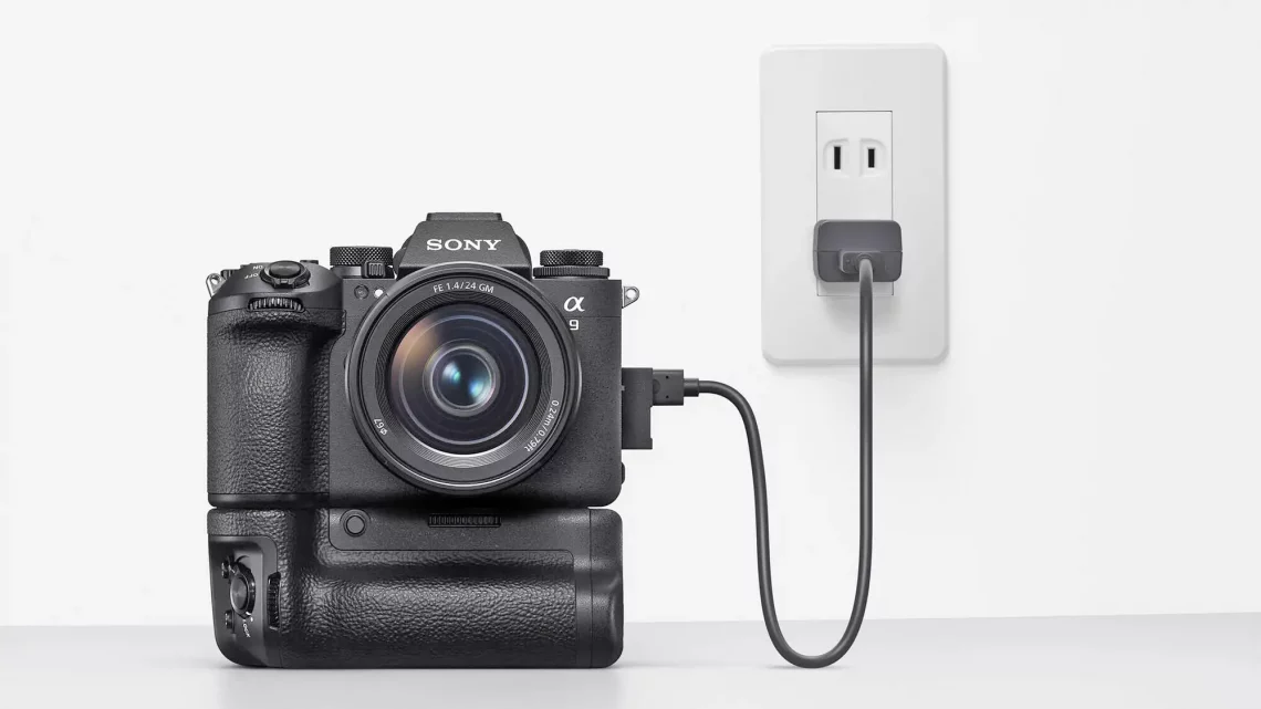 Беззеркальная фотокамера Sony a9 III - питание от розетки
