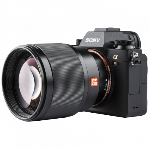Портретный объектив Viltrox PFU RBMH 85mm f/1.8 STM на камере FE Sony A9 — вид сбоку png Портретный объектив Viltrox PFU RBMH 85mm f/1.8 STM на камере FE Sony A9 - вид сбоку png
